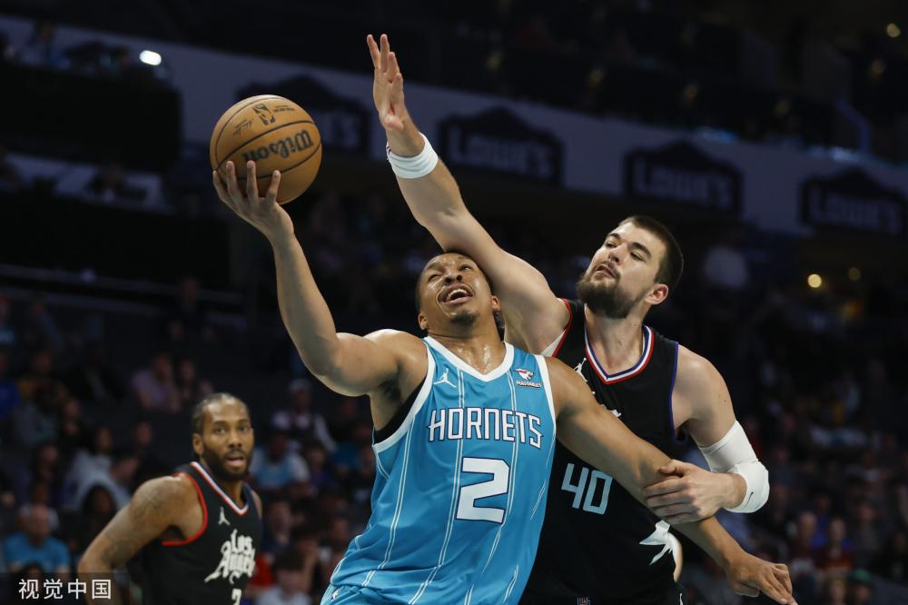 队将在中场 队将在中场